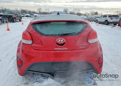 2013 Hyundai Veloster Turbo z USA, uszkodzony, nr VIN KMHTC6AE4DU162158